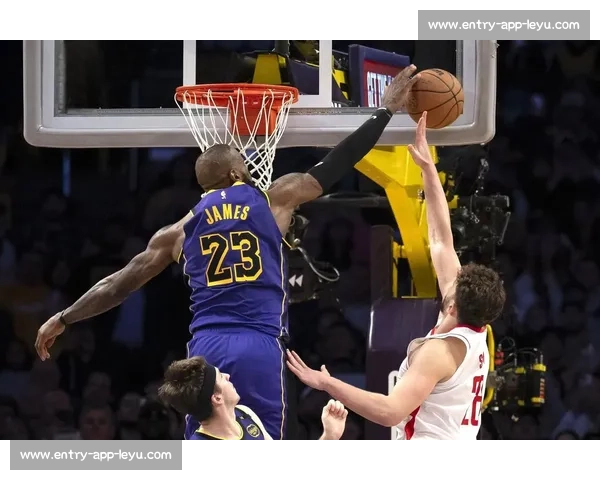 安吉首笔亏本交易曝光！湖人意外捡漏，美媒：紫金军团赚翻了