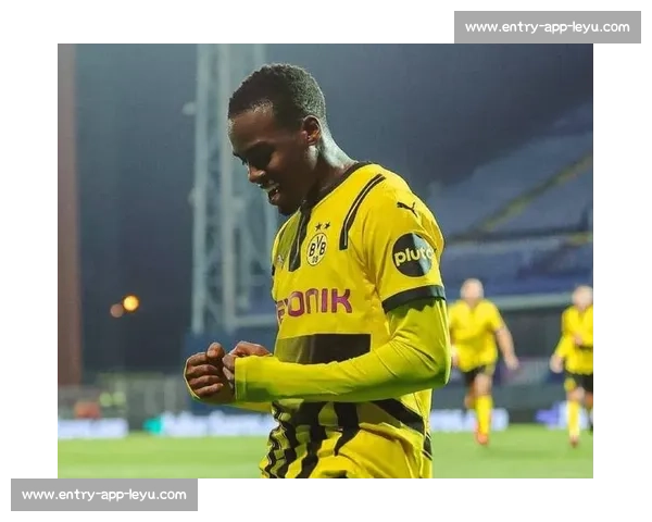 拜仁低价求购吉滕斯遭拒，切尔西 6500 万欧锁定英格兰妖星